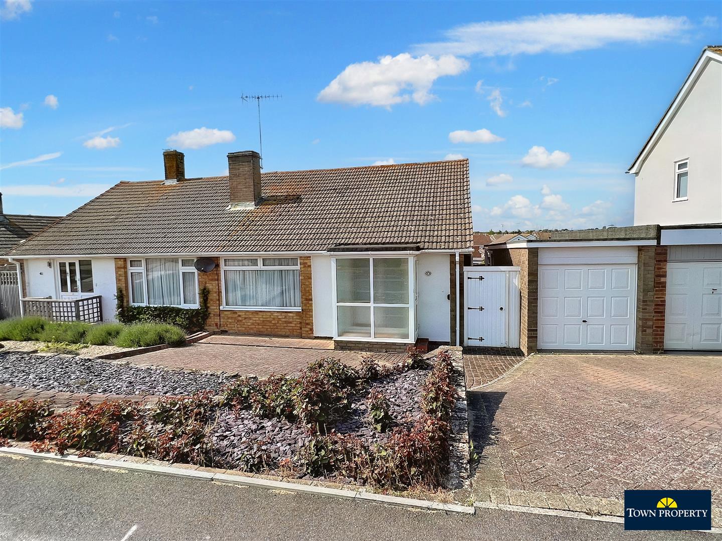Property Details for Netherfield Avenue Eastbourne BN23 7BS Town